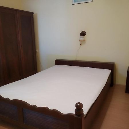 Hutter Vendeghaz Hotel Szantod Exterior photo